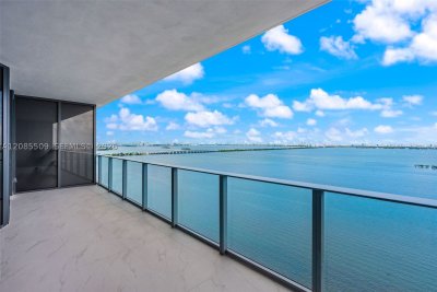 Aluguel de apartamento no Aria Reserve Miami 2206