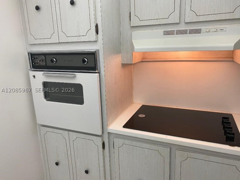 Apartment for rent at Ocean View 1025