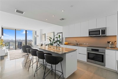 Aluguel de apartamento no Brickell City Centre Rise 2906