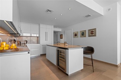 Aluguel de apartamento no Brickell City Centre Rise 2906