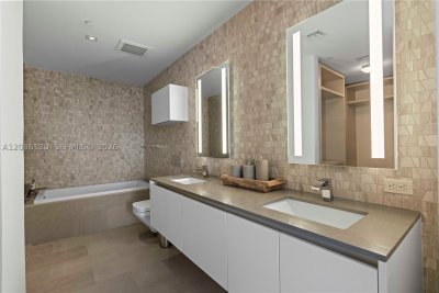 Aluguel de apartamento no Brickell City Centre Rise 2906