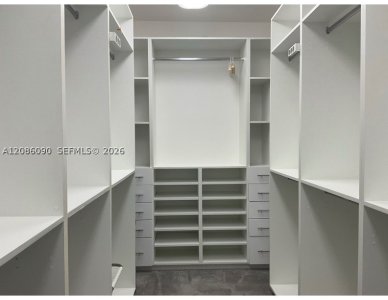 Comprar apartamento no Oceania 5 2654