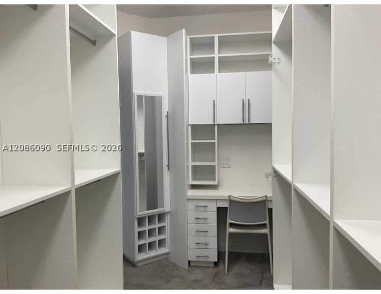 Condo for sale at Oceania 5 2654