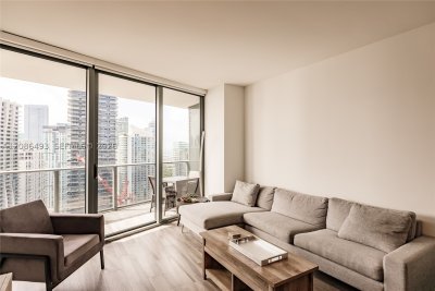 Aluguel de apartamento no SLS Lux Brickell 3703