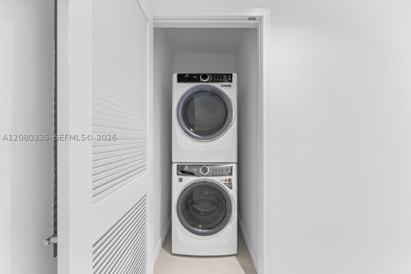 Condo for sale at Casa Bella 3805
