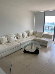 Aluguel de apartamento no The Venetia 14H
