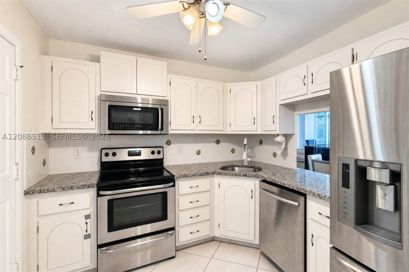 Property photo # 8
