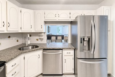 Property photo # 9