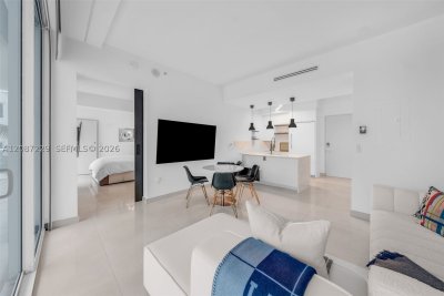 Comprar apartamento no Continuum II North 514