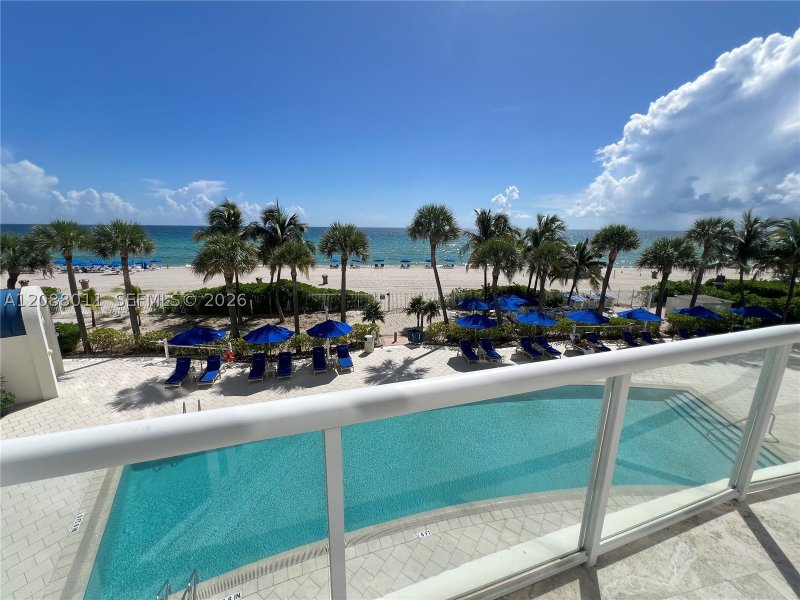Condo for sale at Millennium 2104