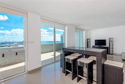 Vizcayne South Tower Apt #3105