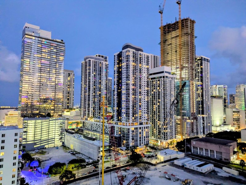 Apartment for rent at Madison Miami W-2202