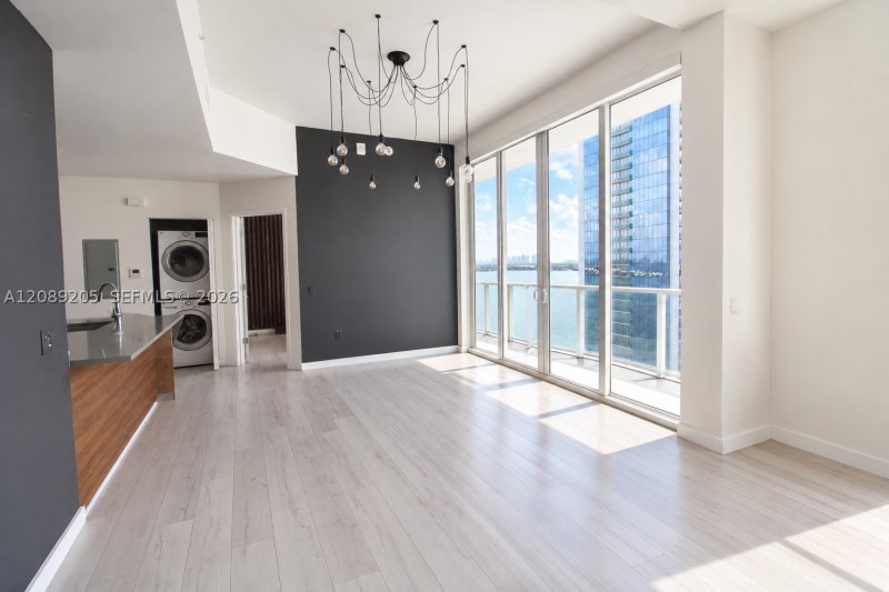 Comprar apartamento en The Crimson Miami 1806