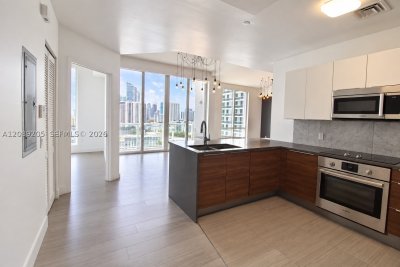 Comprar apartamento en The Crimson Miami 1806