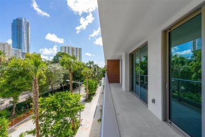 Aluguel de apartamento no 2200 Brickell 204