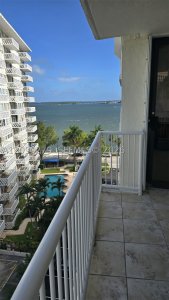 Brickell Shores Apt #909