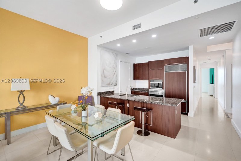 Condo for sale at Trump Tower One 4102