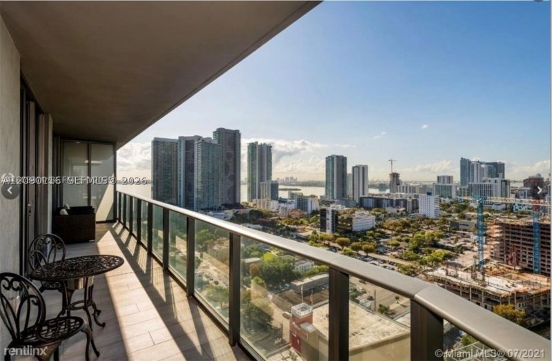 Apartment for rent at Hyde Midtown 2402