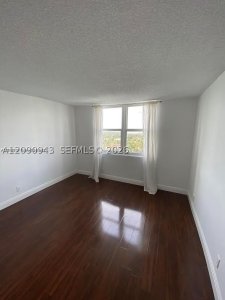 Comprar apartamento no Aquasol 14K