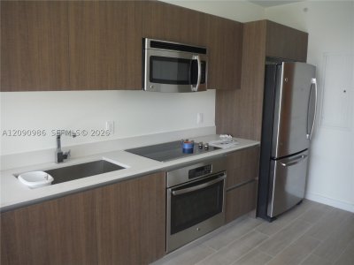 Comprar apartamento en Le Parc at Brickell 811