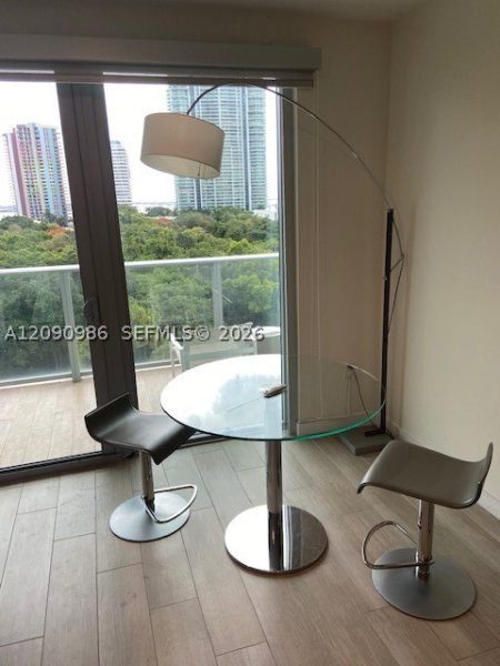 Condo for sale at Le Parc at Brickell 811