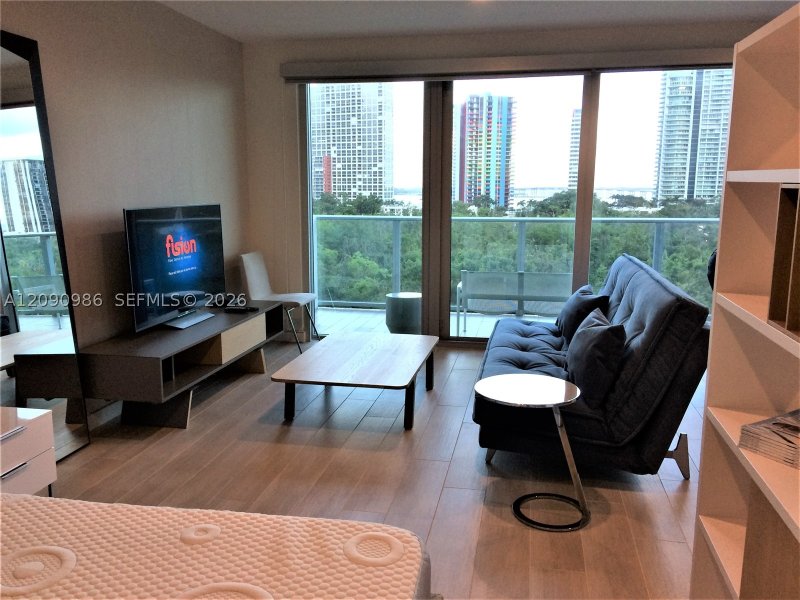 Condo for sale at Le Parc at Brickell 811