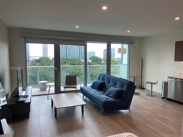 Condo for sale at Le Parc at Brickell 811