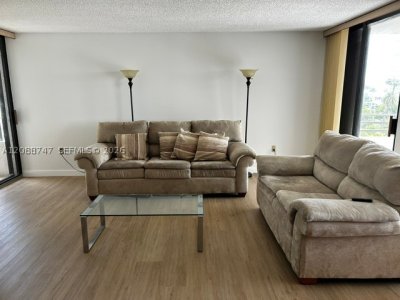 Aluguel de apartamento no Brickell East 502