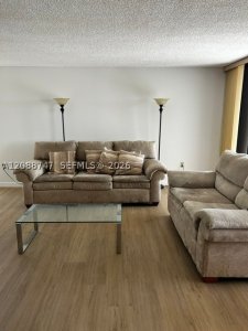Aluguel de apartamento no Brickell East 502