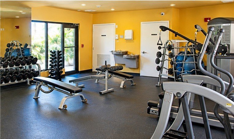 Property photo # 9