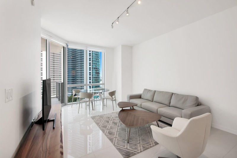 Condo for sale at Paramount Miami WorldCenter 2005