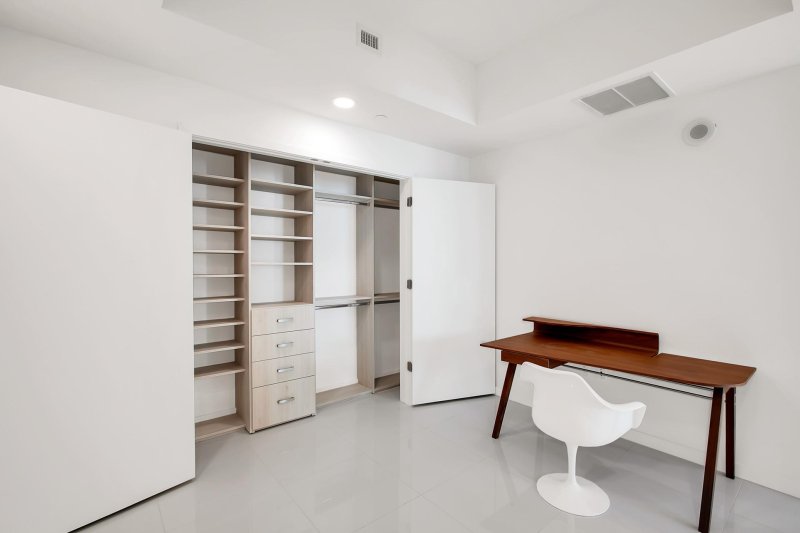 Condo for sale at Paramount Miami WorldCenter 2005