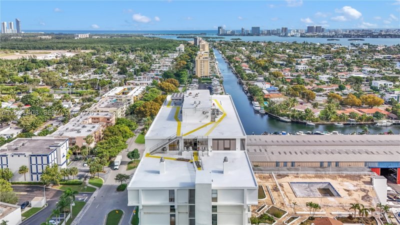 Condo for sale at Sailboat Cay CUT2