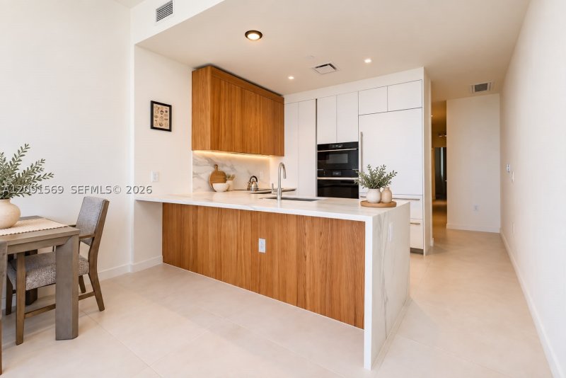 Apartment for rent at Casa Bella 405