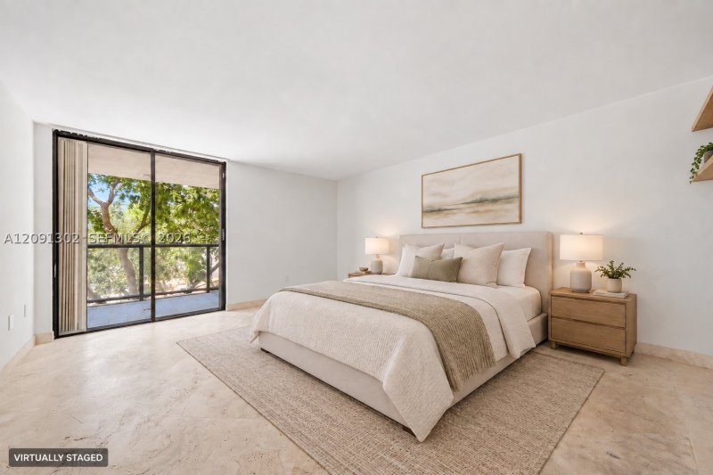 Alquiler de apartamento en Coconut Grove Bayshore 4A