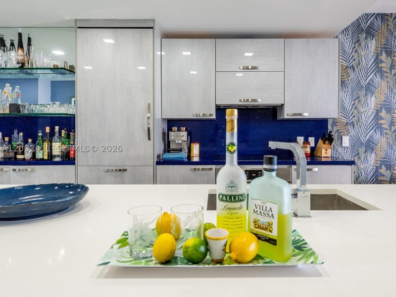 Comprar apartamento no Paraiso Bay Miami 3302