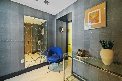 Comprar apartamento no Paraiso Bay Miami 3302