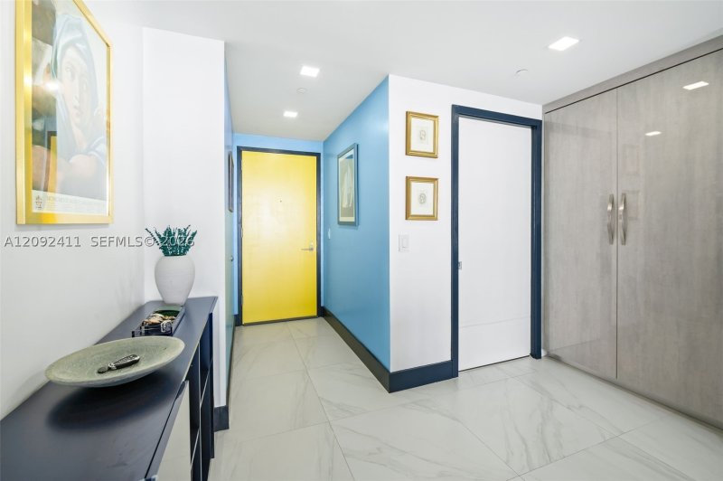 Comprar apartamento no Paraiso Bay Miami 3302