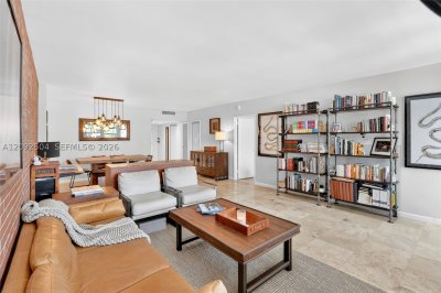 Comprar apartamento en Seacoast 5700 3M