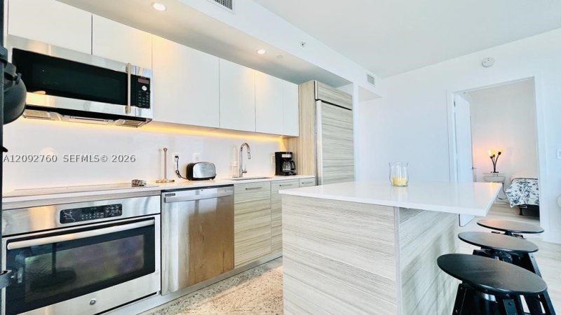 Alquiler de apartamento en Hyde Midtown 2001