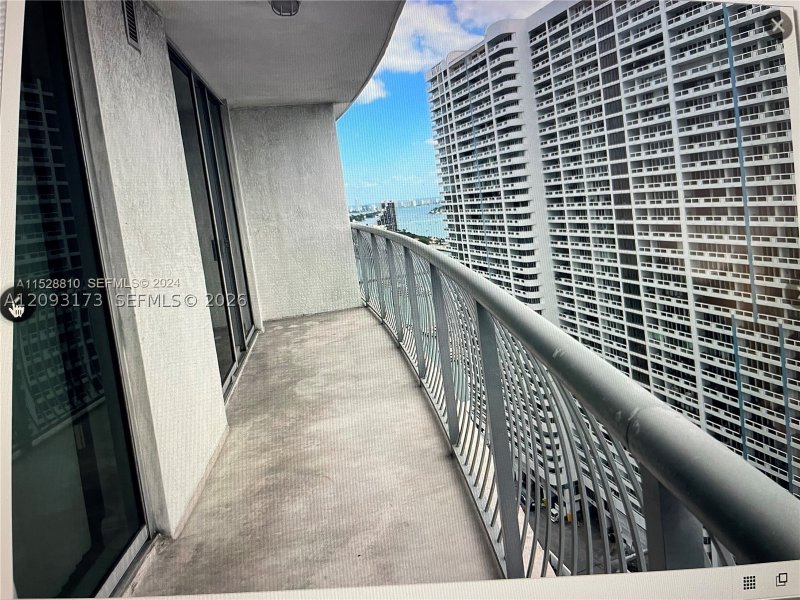 Condo for sale at Opera Tower 2810