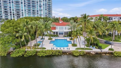 Comprar apartamento no Village by the Bay 12219
