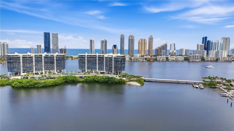 Condo for sale at Village by the Bay 12219