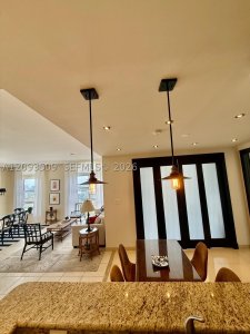Comprar apartamento en Turnberry On The Green TS-03