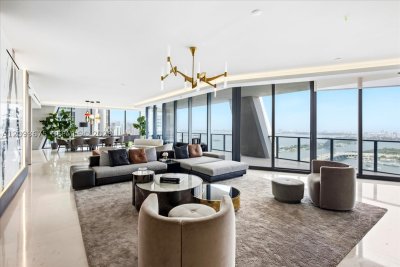 Alquiler de apartamento en One Thousand Museum 4102
