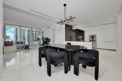 Aluguel de apartamento no Aston Martin Residences 2809
