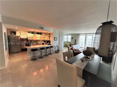 Aluguel de apartamento no Corinthian Condo 14E