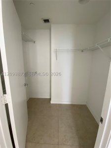 Aluguel de apartamento no Avenue on Brickell 1060 Tower 3105