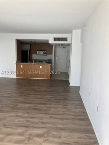 Aluguel de apartamento no Harbour House 715