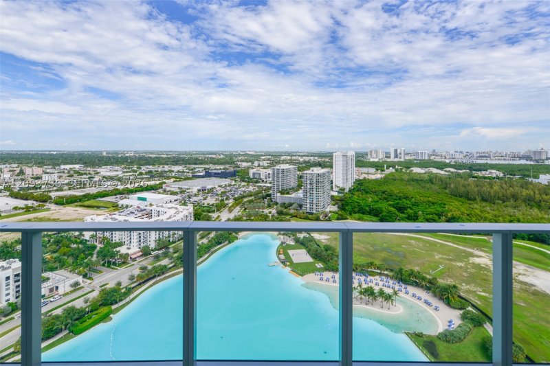 Aluguel de apartamento no One Park Tower by Turnberry 2707